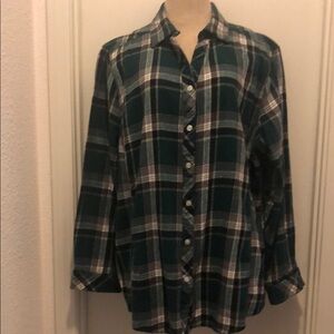 Great Northwest Clothing Company Green Plaid Button Down Shirt